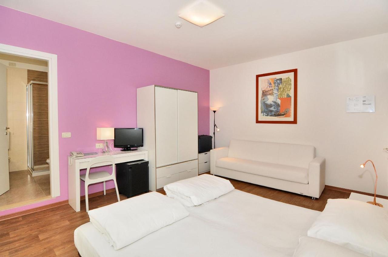 Hotel Nederland Каорле Екстер'єр фото